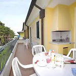 Charming Flat With A Big Terrace Bibione