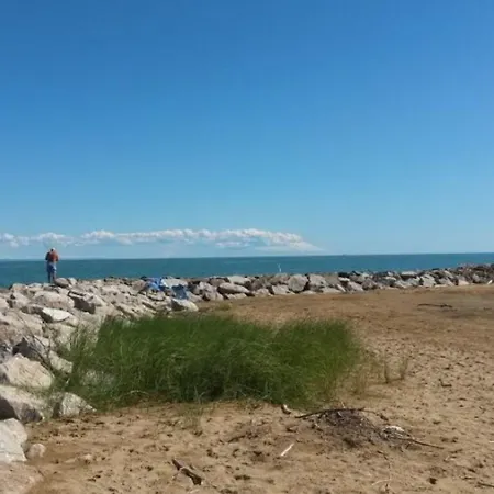 Charming Flat With A Big Terrace Apartman Bibione