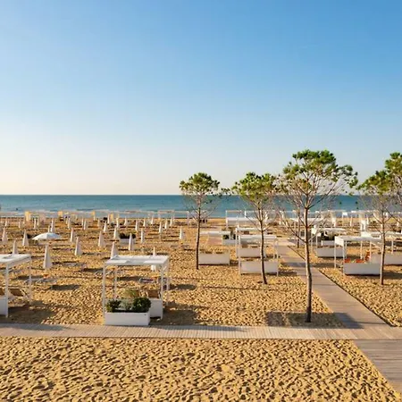 Charming Flat With A Big Terrace * Bibione