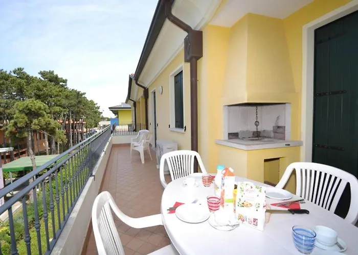 Charming Flat With A Big Terrace Bibione